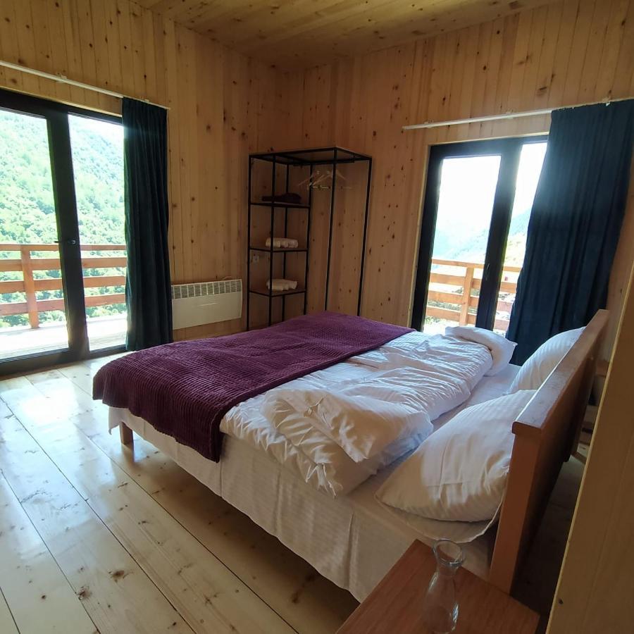 Gaul Gavkhe Hotel ウシュグリ エクステリア 写真
