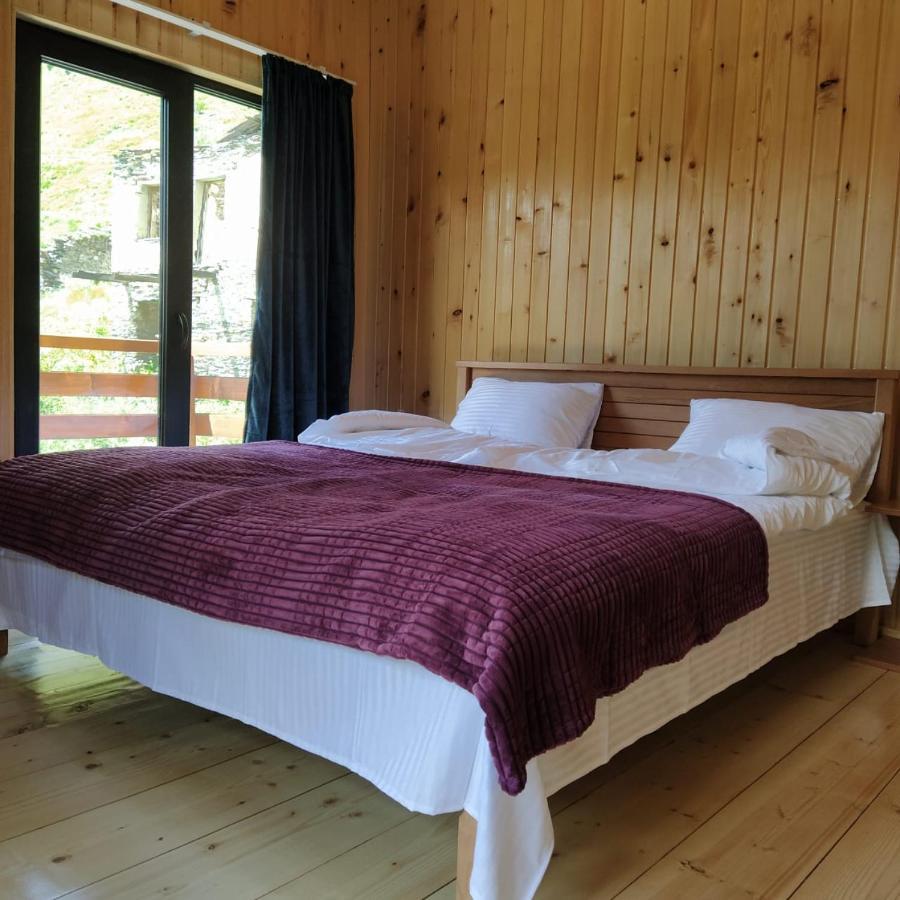 Gaul Gavkhe Hotel ウシュグリ エクステリア 写真